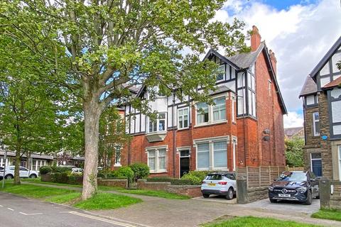 Flat 2, 14 Alexandra Road, Harrogate, HG1 5JS