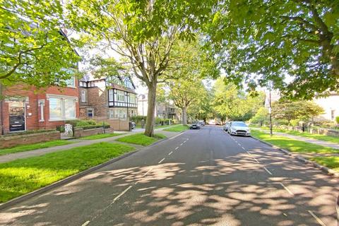 Flat 2, 14 Alexandra Road, Harrogate, HG1 5JS