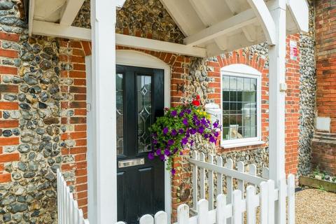 undefined, Wattisfield