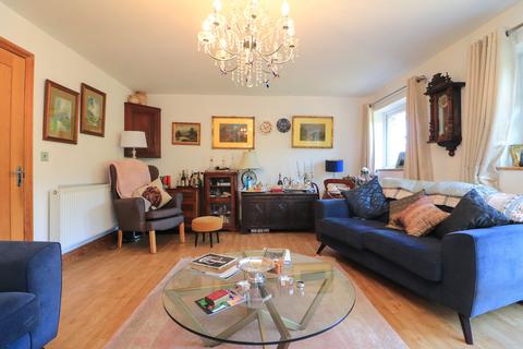 98 Heath Croft Road, Sutton Coldfield, B75 6NQ