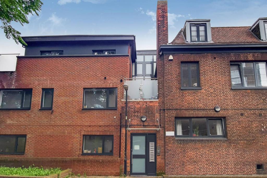 Vauxhall Street, Vauxhall, London, SE11 2 bed flat to rent £3,034 pcm