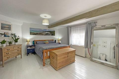 5 bedroom end of terrace house for sale - Lower North Street, Exeter