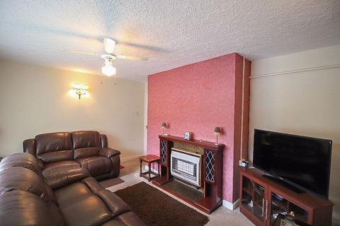 2 bedroom flat for sale, Florence Avenue, Wolverhampton, WV4 6DB