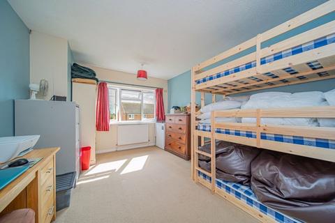 65 Berryfield Park, Melksham, SN12 6EE