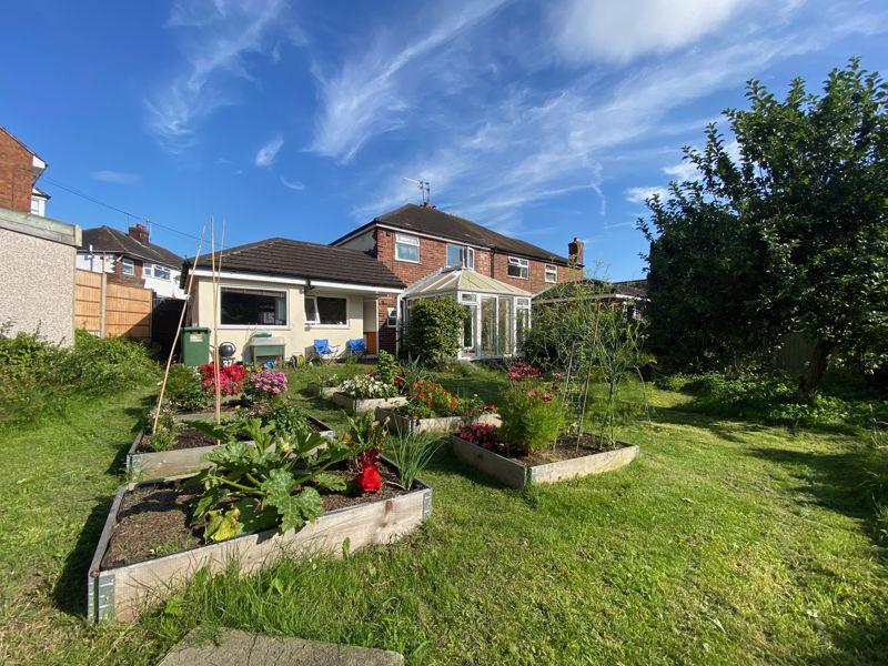 Whitley Avenue, Northwich 3 bed semidetached house for sale £240,000