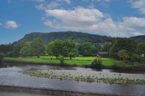 2 bedroom apartment for sale, Victoria Court, Llanrwst