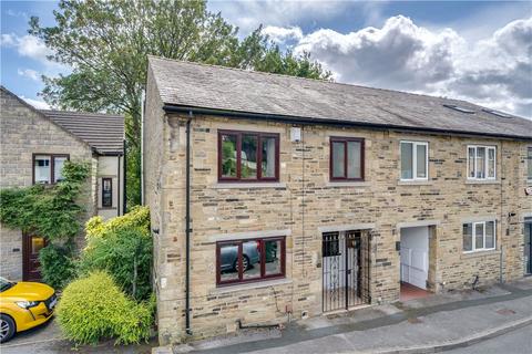 3 bedroom end of terrace house for sale - Cliffe Lane South, Baildon, West Yorkshire, BD17