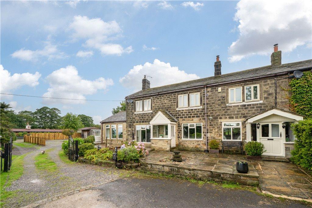 Carlton Lane, Guiseley, Leeds, West... 5 bed house £795,000