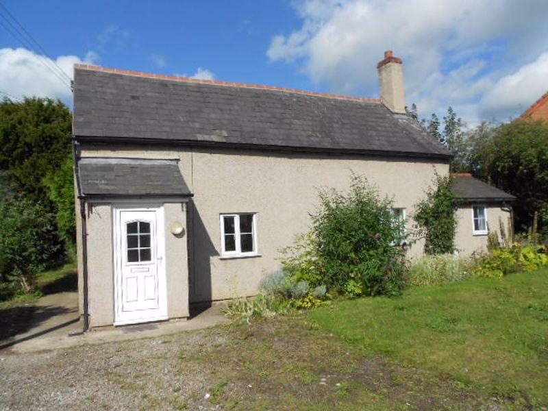 Bryn Estyn Cottage, Wrexham 2 bed detached house - £650 pcm (£150 pw)