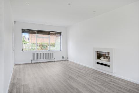 4 bedroom detached house for sale - Shadwell Park Gardens, Shadwell, LS17