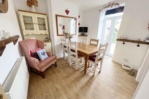 25 Adderwell Road, Frome, BA11 1NJ