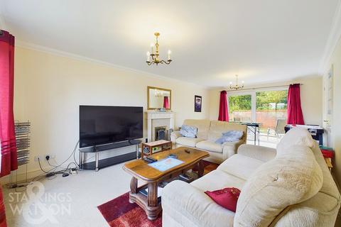4 bedroom detached house for sale, Hinshalwood Way, Costessey, Norwich