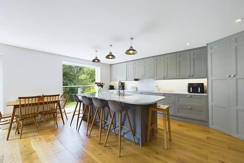 129 Columbia Drive, Lower Wick, Worcester, WR2 4XX