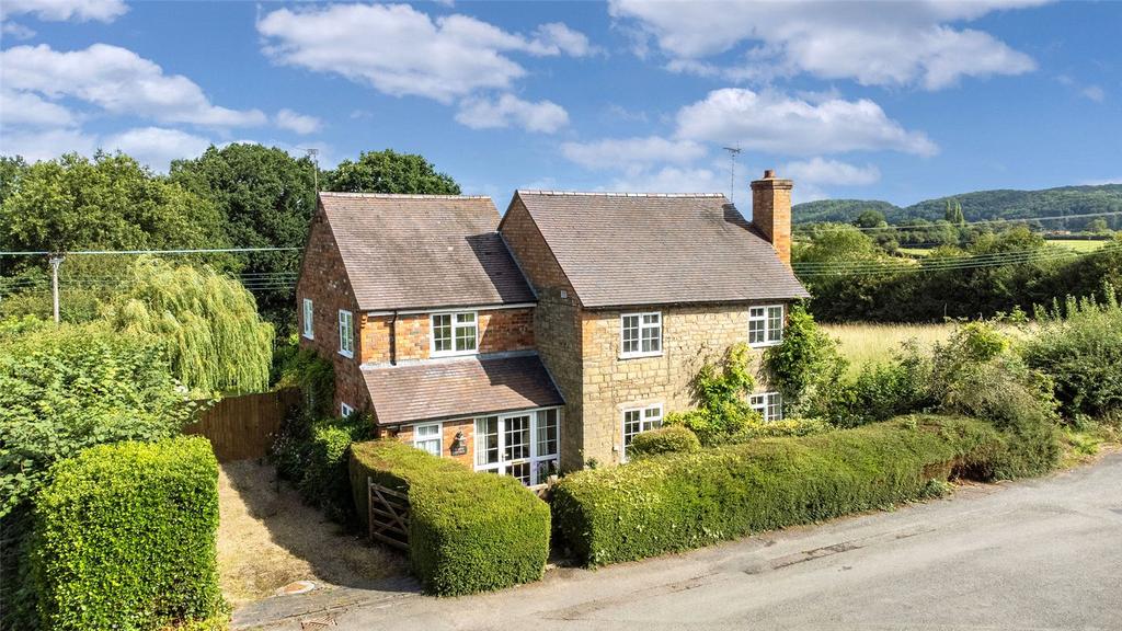 Detached Cottage