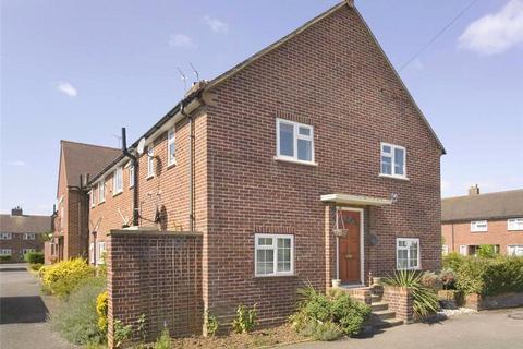 2 bedroom maisonette for sale, Queens Close, Old Windsor, Berkshire, SL4