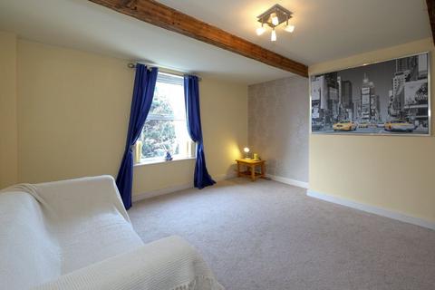 2 bedroom flat to rent, Heatley House,  Mill Lane, Lymm
