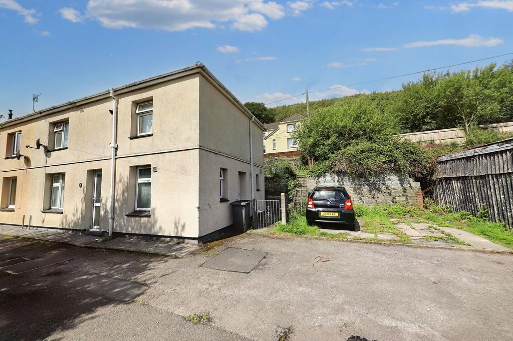 Cwmaman, Aberdare CF44 3 bed semidetached house for sale £89,995