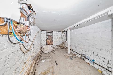 51 Digby Crescent, London, N4 2HS