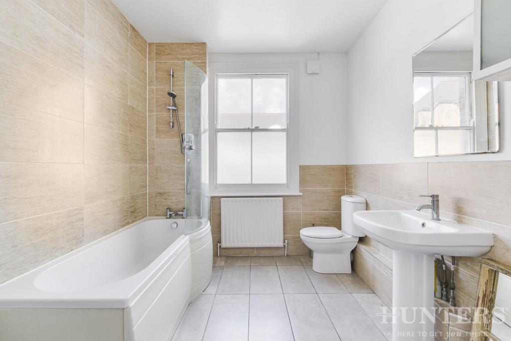 38, Oulton Road, London, N15 5 PY-7.jpg