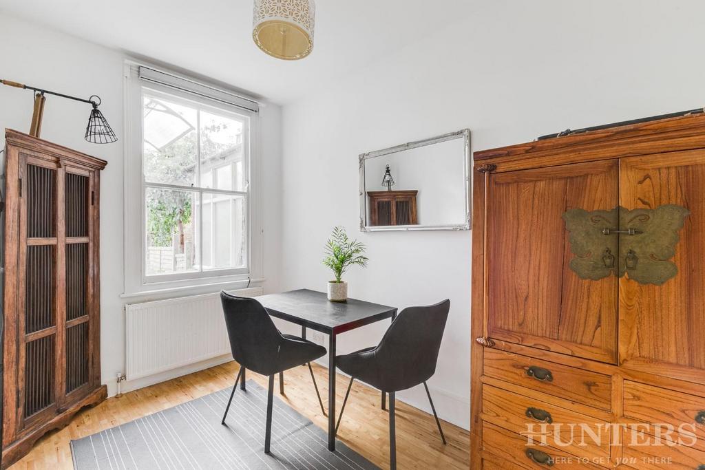 38, Oulton Road, London, N15 5 PY-11.jpg