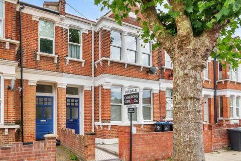 50b Cedar Road, London, NW2 6SP