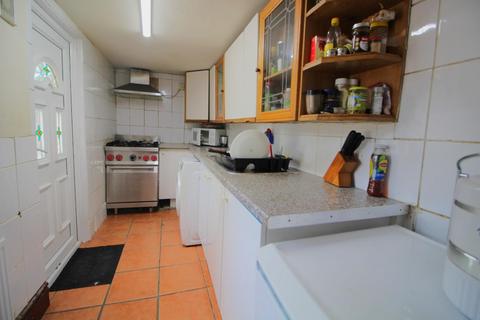 17 Didcot Road, Manchester, M22 1NJ
