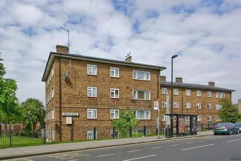 3 bedroom apartment to rent, Newton House, Abbey Road, London