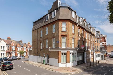 Flat 1, 4 Boutflower Road, London, SW11 1RE