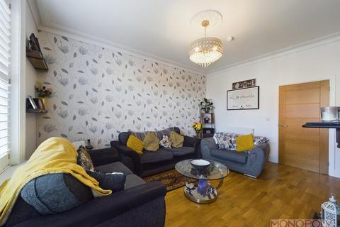 2 bedroom apartment for sale - Belmont Road, Wrexham