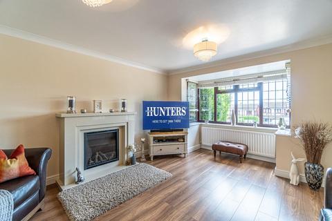 4 bedroom house for sale, Hastings Court, Dudley