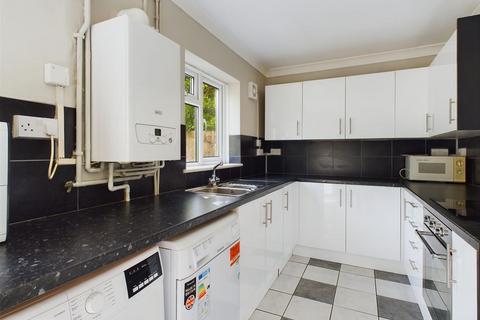 5 bedroom semi-detached house to rent - The Avenue, Brighton