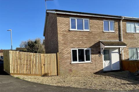 3 bedroom terraced house to rent, Trinity Road, Stamford, LIncs.