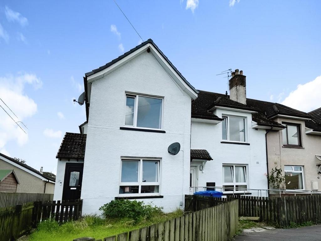 Balfour Place, Milton Of Balgonie... 3 bed apartment £90,000