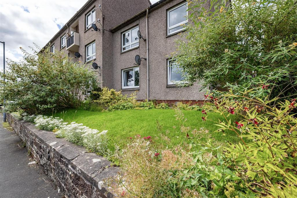 Howdenbank, Hawick 1 bed flat £64,500