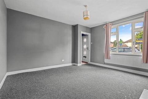 4 bedroom end of terrace house for sale - North Avenue, Bedworth