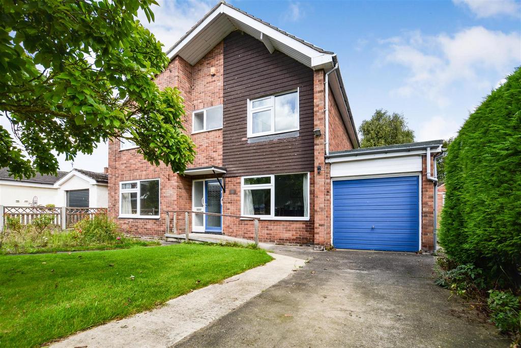 Crapple Lane, Scotton, Gainsborough 4 bed detached house for sale £330,000