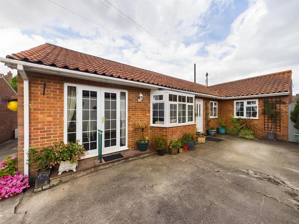 High Green, Bridlington 4 bed detached bungalow for sale £250,000