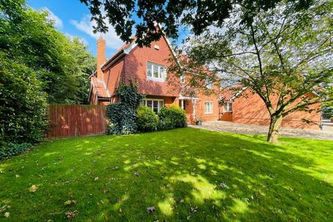 5 bedroom detached house for sale, Hawthorn Close, Bleasby, Nottingham