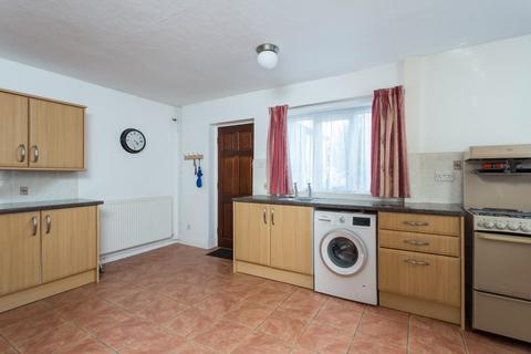 23 Abbots Road, Selby, YO8 8AS