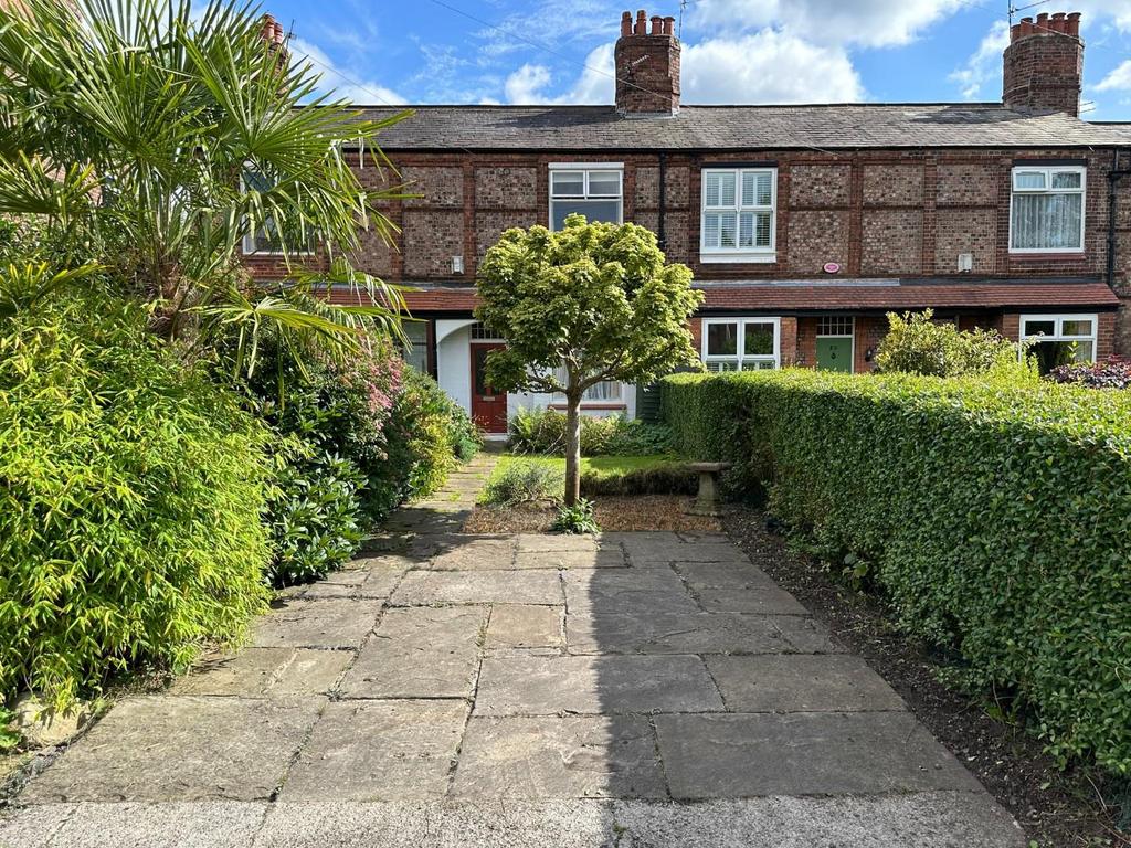 New Beech Road, Heaton Mersey, Stockport 2 bed character property £