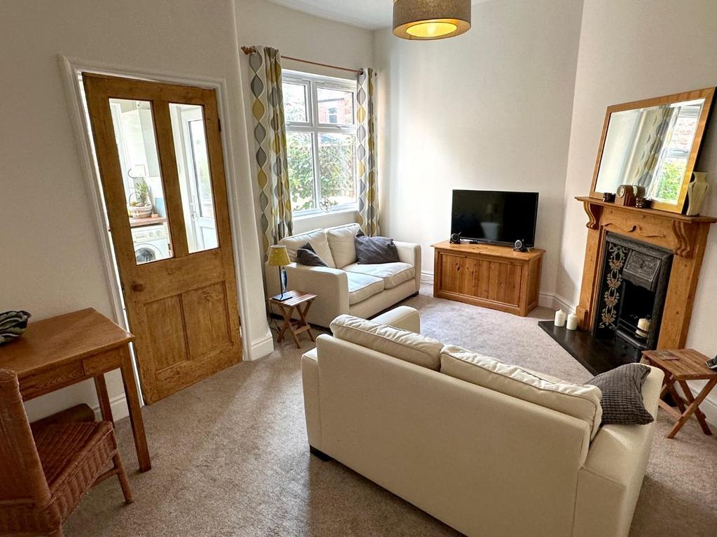 New Beech Road, Heaton Mersey, Stockport 2 bed character property £