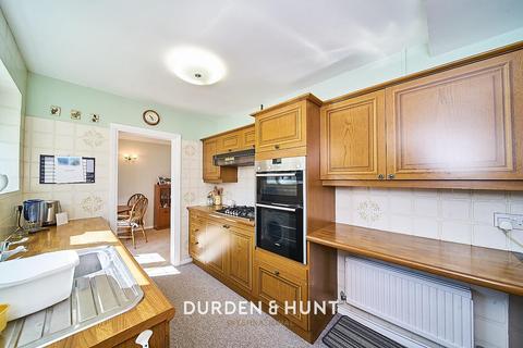 58 Cripsey Avenue, Ongar, CM5 0AU