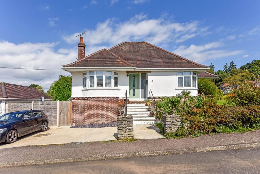 Wingrove Road, Ashurst, Southampton... 3 bed bungalow for sale £465,000