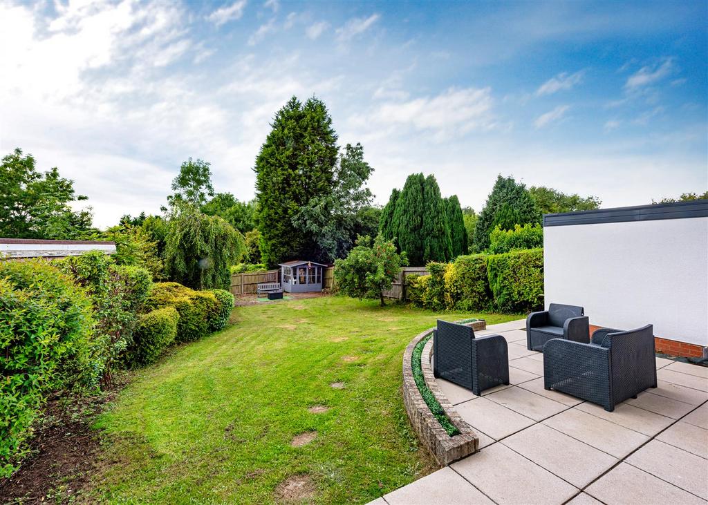 215 Northway, Sedgley, Dudley 4 bed detached house for sale £450,000