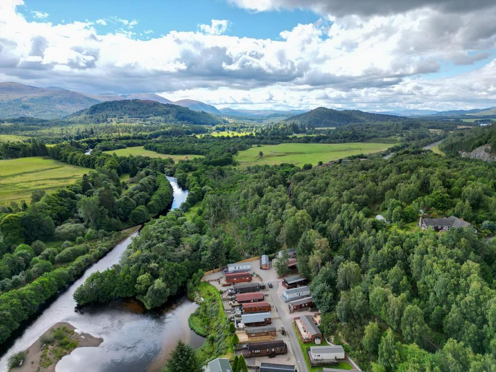 Aviemore Holiday Park, Dalfaber Road, Aviemore 2 bed chalet £104,999
