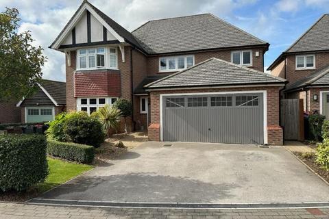 4 bedroom detached house for sale - HALL CROFT, WICKERSLEY