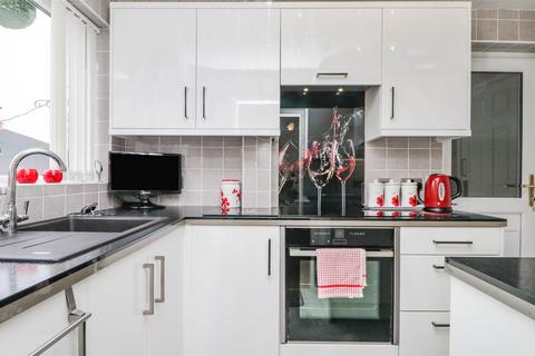 25 Keppel View Road, Rotherham, S61 2AR