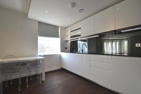 2 bedroom flat for sale, Carnwath Road, Fulham, SW6