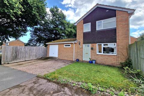 27 Byfords Road, Huntley, Gloucester, GL19 3EL