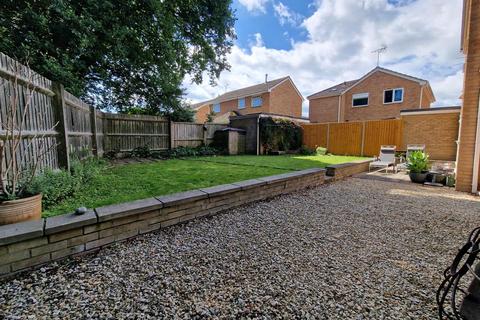 27 Byfords Road, Huntley, Gloucester, GL19 3EL